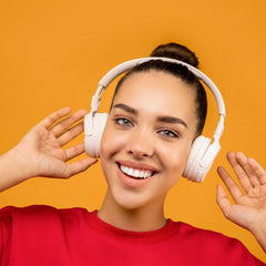 How to Play the Whisper Challenge Game